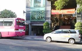 Hoang Yen Canary Hotel